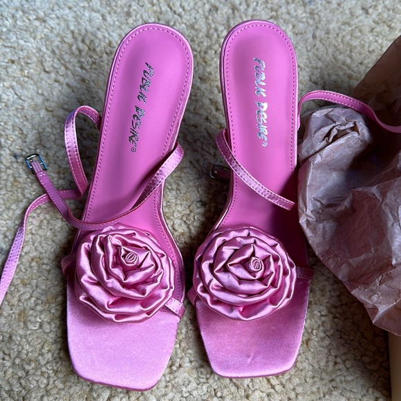 RURU PINK SATIN FLOWER BARELY THERE STILETTO HEEL - Picture 2 of 4